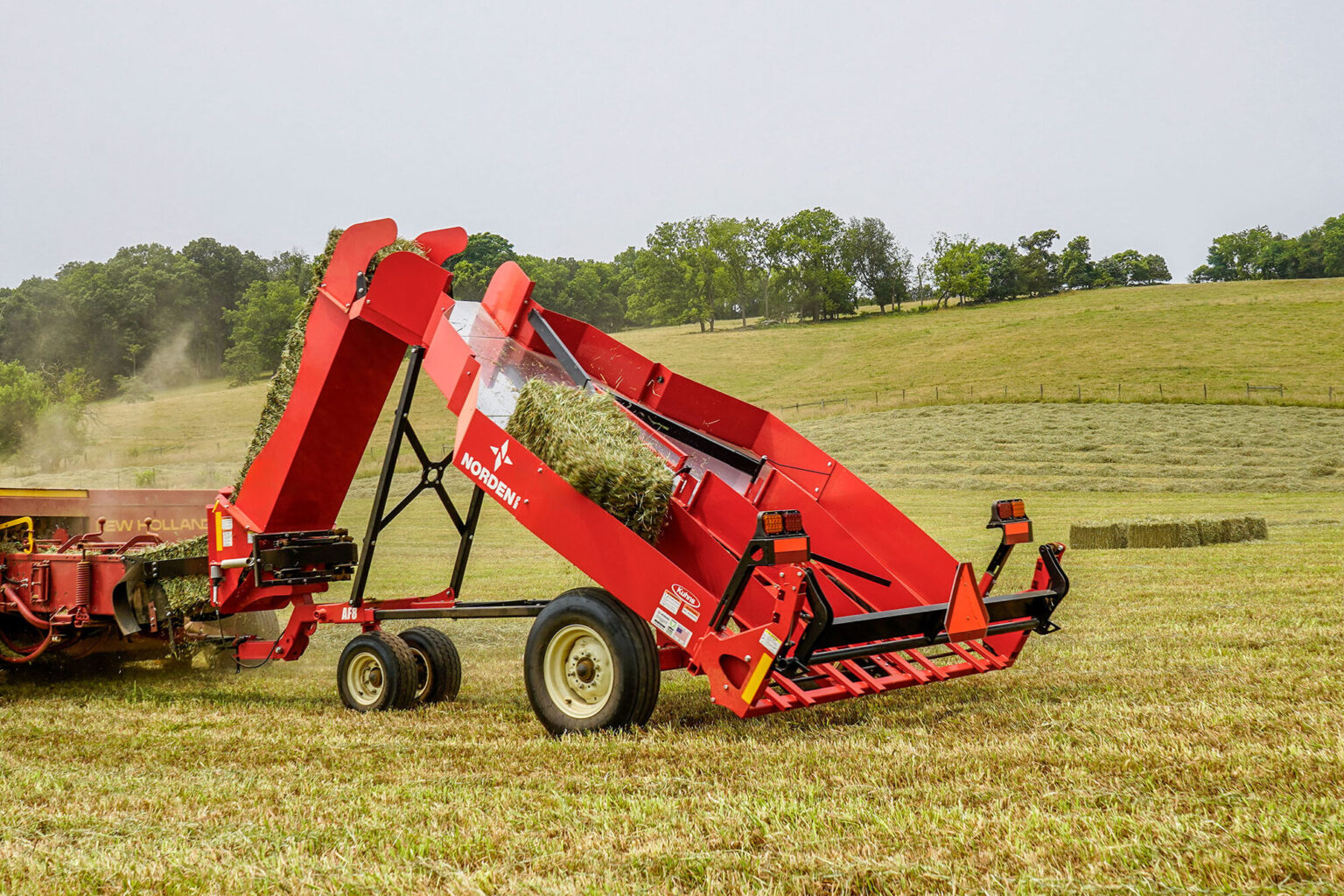 Best Bale Accumulator For Hay Farms